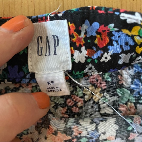 Gap • Colorful Floral Midi Skirt - Picture 3 of 7